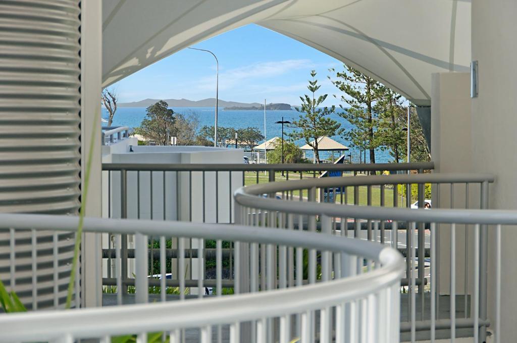Beach Club Resort Mooloolaba Exterior photo
